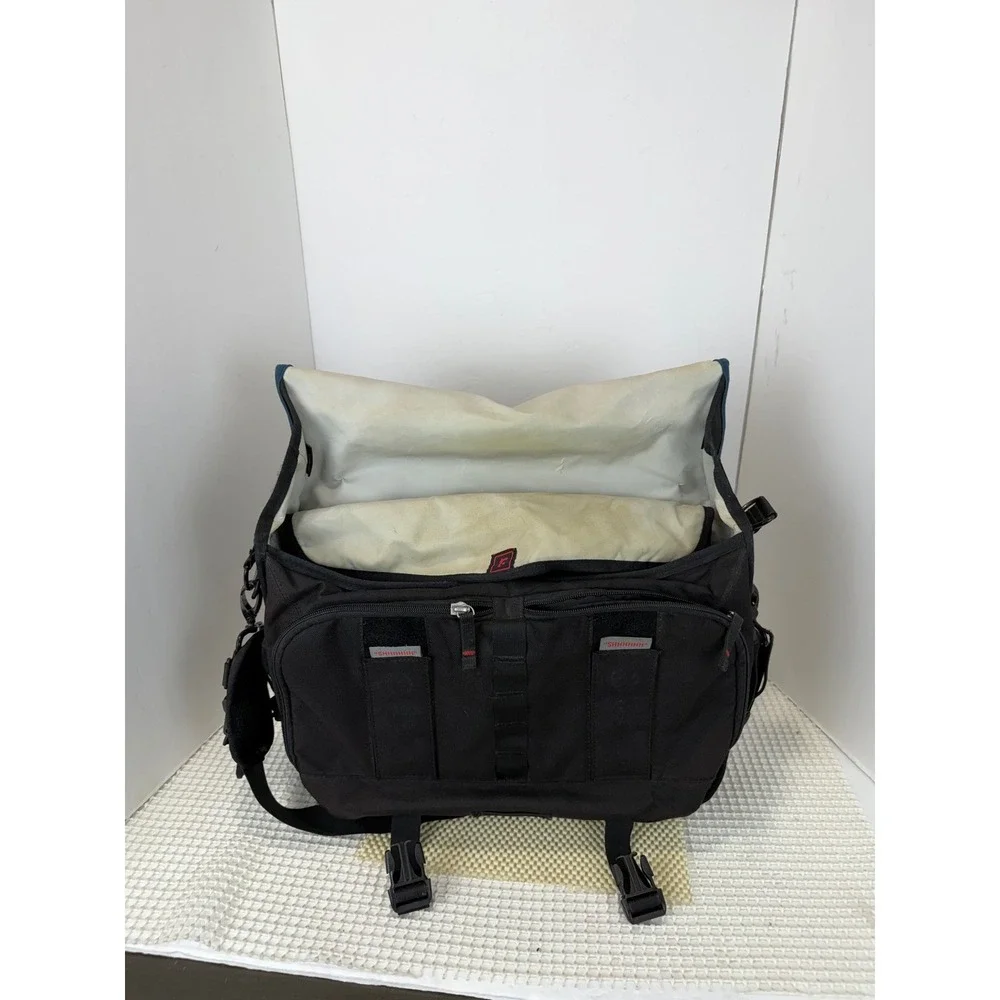 Rickshaw Bagworks Messenger Bag M Black Grey Herringbone Laptop Commuter Bag
